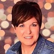 Donna Gerdes's Instagram, Twitter & Facebook