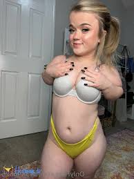 Cassandra Davis [ u43896625 ] Onlyfans leaked photo 10788474 on Hotleaks.tv