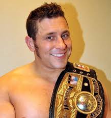 BIO/Profil Colt Cabana