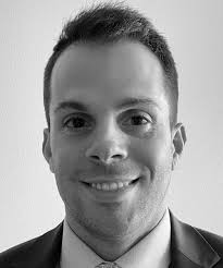 Predicting Chronic Wound Healing Time Using Machine Learning