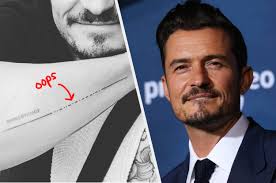 Orlando jonathan blanchard bloom has a tattoo of the english word nine on his right wrist, written in characters of the fictional elvish tengwar script, a reference to his involvement in the lord of the rings and the fact that his character was one of the nine members of the fellowship of the ring. Orlando Bloom S New Tattoo Appears To Misspell Son S Name