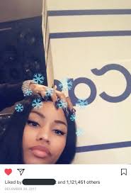 Discovered by american rapper, lil wayne, she found fame with the release of her debut album pink friday in 2010. Nicki Minaj Daily On Twitter Nicki Has Disabled The Comments On Her Instagram Account Https T Co Glatvk1g0g