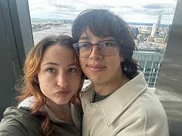 Hola, Can someone help me please I m trying to find a company that rent  furnitures for events in Madrid Thank youuu