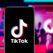 The app, which means shaking sound in chinese, allows users to create, edit, and share short videos.users can also live stream with music in the background.the app comes with a wide range of effects, allowing users to create funny, original, and good quality videos. Tiktok And China Version Douyin Surpass 2 Billion Download Milestone Underlining Continued Appeal South China Morning Post