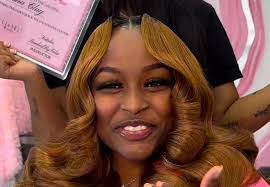 Looking for someone to do shampoo, deep conditioning, and silk press?