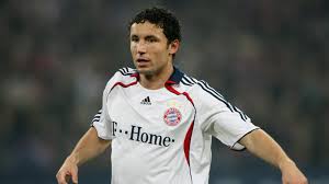 Mark peter gertruda andreas van bommel (born 22 april 1977) is a dutch former professional footballer. Van Bommel Plays Waiting Game Football News Sky Sports