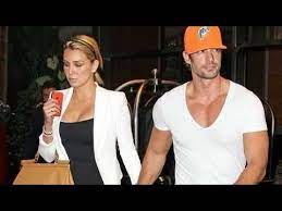 El fin de semana, la actriz aseguró ante varios medios de comunicación que no hará más comentarios sobre su vida privada. William Levy With Elizabeth Gutierrez Youtube