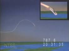 As the 747 climbed to an altitude of 13,700 feet, the aircraft broke apart. Twa Flight 800 Wikipedia