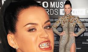 MTV VMAs 2013: Katy Perry wears diamond encrusted grill spelling out the  title of her single