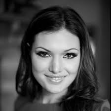 Heidi Poole (@heidi_poole_)