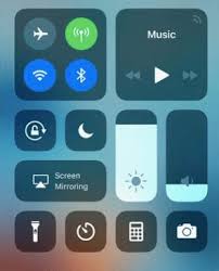 The flashlight should now be turned off on your iphone 12 device. How To Turn Off Flashlight On Iphone 11 12 X Se The Macios