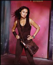 Тётя полли сюда, тётя полли туда. Tia Carrere Relic Hunter Tia Carrere Celebrity Pictures