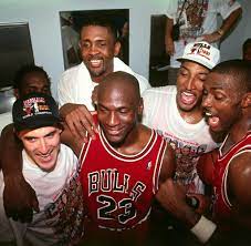 Über 80% neue produkte zum festpreis; The Last Dance Was Die Michael Jordan Doku Uber Die 80er Verrat Welt