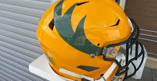 Et kickoff at commonwealth stadium. The Cfl Community Reacts To Unveiling Of Edmonton Elks Name Logo 3downnation