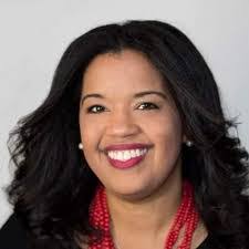 Sandra Quinones's Instagram, Twitter & Facebook