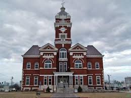 Go Visit The Monroe County Courthouse In Forsyth Ga Courthouse Georgia Homes Ferry Building San Francisco