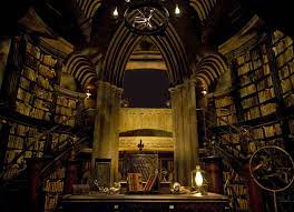 Dumbledore S Office Library Universal Studios Orlando Harry Potter Library Harry Potter Orlando Universal Studios Orlando Harry Potter
