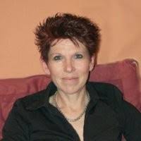 Andrea Monk's Instagram, Twitter & Facebook