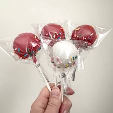 Cake Pops by J.Cherry