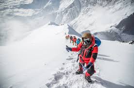 A Guide S Perspective On Everest Explorersweb