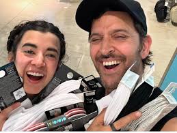 Hrithik wishes girlfriend Saba Azad a Happy Birthday! : r/BollyBlindsNGossip