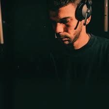 Stream Roberto Simón Cruz music