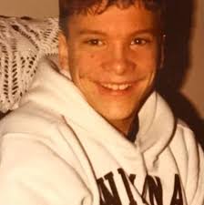 Leva Bates (official fb page)