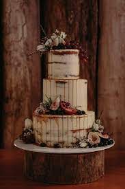 9 Sweetest Wedding Cake Trends For 2018 Junebug Weddings Wedding Cake Rustic Rustic Wedding Cake Rustic Cake