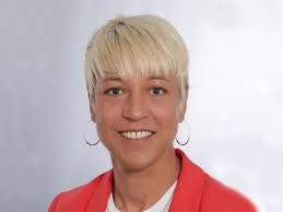 Ansprechpartnerinnen und Ansprechpartner