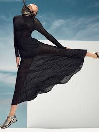 Sasha luss after gucci photographed by: Sasha Luss For Vogue China By Nathaniel Goldberg Editorial Fashion Fashion Photography Editorial Vogue China