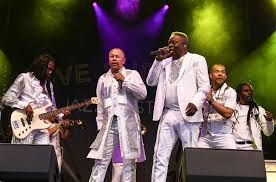 The isley brothers () are an american musical group originally from cincinnati, ohio, that started as a vocal trio consisting of. Isley Brothers And Earth Wind Fire To Battle On Verzuz Billboard