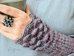 Armstulpen Lotus Strickanleitung Fur 2 Grossen Kostenlose strickanleitungen für anfänger & fortgeschrittene: armstulpen lotus strickanleitung fur 2 grossen