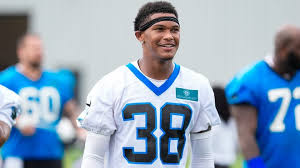 Zakee Wheatley intercepts the Jordan Love pass - Carolina Panthers
