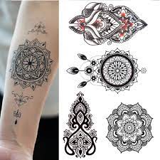 Vous êtes au bon endroit avec mon petit tatouage. 5 Tatouages Temporaires Rosace Mandala Attrape Reve Pour Homme Et Femme Tatouage Ephemere Avant Bras Poignet Jambe Mollet Nuque 15 X 21 Cm Amazon Fr Beaute Et Parfum