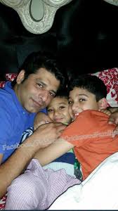 Get azhar ali's contact information, age, background check, white pages, social networks, resume, professional records, pictures & bankruptcies. M Wasim With Azhar Ali S Kids Ibtisaam And Azaan Cricket Images