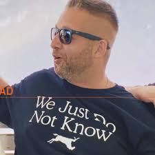 Tania Kim · Artist Profile