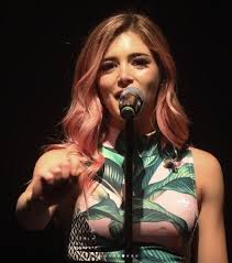 Pin By Hannah Chen On Christina Nicola Costanza Chrissy Costanza Chrissy Constanza Chrissy