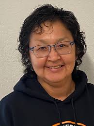 Teresa Hoelscher's Instagram, Twitter & Facebook