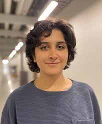 Leann Miles's Instagram, Twitter & Facebook