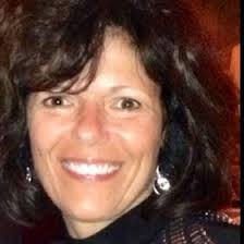 Deanna Mccarrell's Instagram, Twitter & Facebook