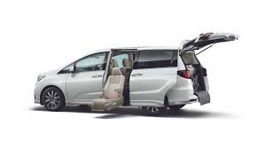 If you open one of the rear doors at the start of your drive, you'll then get a visual alert after you park and turn off the ignition the 2020 honda odyssey shines in all areas, according to kelley blue book's kbb.com.* 2021 Honda Odyssey Jdm Model Gets Outward Extending Seats Slashgear