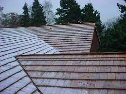 renovation toiture en tuile de bois couverture en bardeaux bois bardeau bois toiture tuile toiture