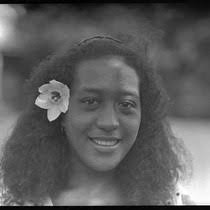 Anna Masters, Aitutaki — Calisphere