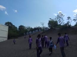 Descoperiți profilul de șah online al membrului lhi12 de pe chess.com. Smp It Lhi Banguntapan Menerima Banyak Ilmu Di Pgsp Pgsp