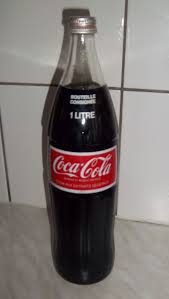 Bonjour, est ce que quelqu'un pourrait me dire a quoi ressemble une bouteille coca cola en verre de 1915/1916 ? Achetez Coca Cola Collector Occasion Annonce Vente A Colombier Fontaine 25 Wb163642098