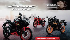 Honda cbr 150r is regarded as one of the two top sports bike in bangladesh which is manufactured by great honda company. 2020 Honda Cbr150r Revealed To Rival Yamaha Yzf R15 V3 Shifting Gears