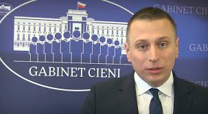 Krzysztof brejza (urodzony 16 maja 1983 w bydgoszczy , polska ) to polski polityk, obecnie pracuje jako członek sejmu rzeczypospolitej polskiej , reprezentujący bydgoszcz dzielnica. Amber Gold Krzysztof Brejza Broni Abw Ludzie