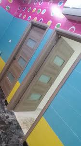 عالم الأبواب