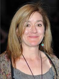 All titles director screenplay cast cinematography music producer editing. Nanny Mcphee Returns 2010 Rotten Tomatoes