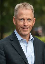 Paul Goetz's Instagram, Twitter & Facebook